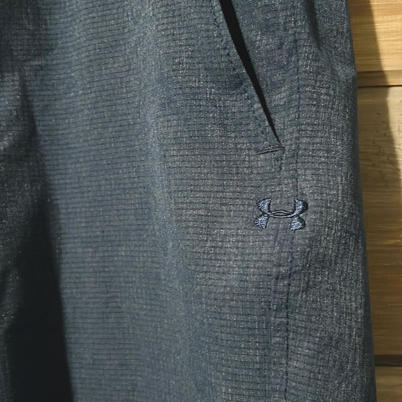 UnderArmour shorts 7” inseam - Picture 2 of 5